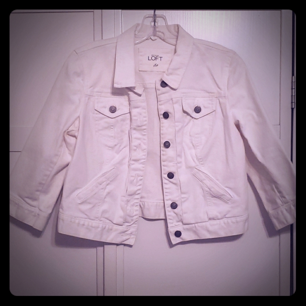 White crop jean jacket